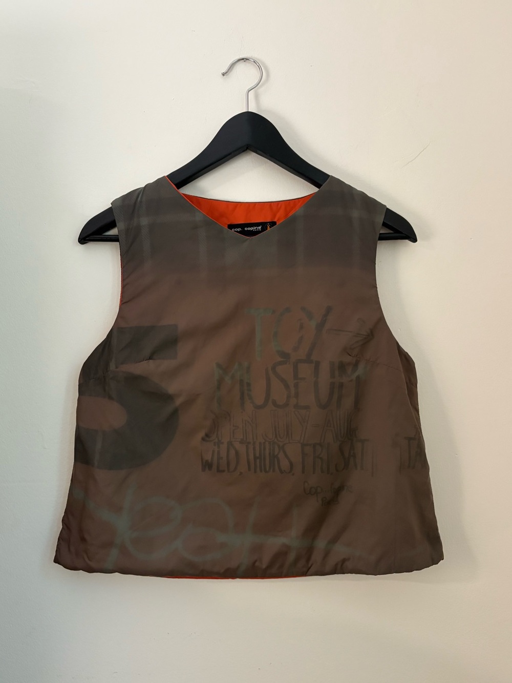 Cop Copine toy museum graphic tank
